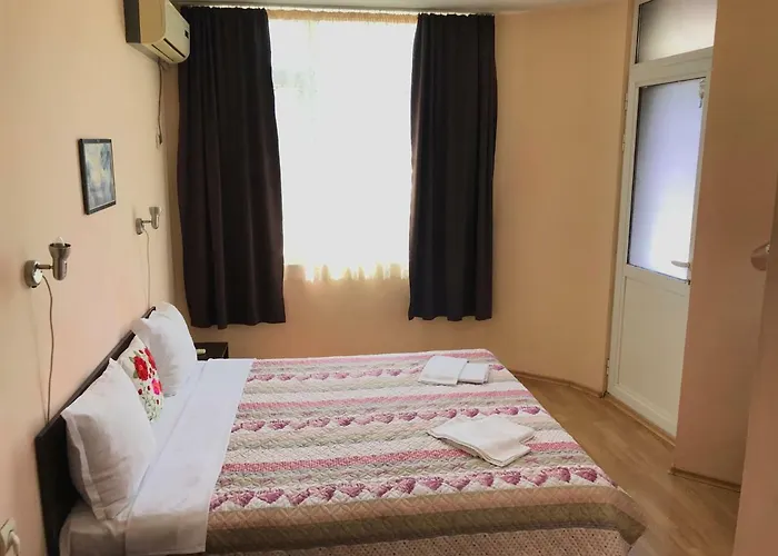 酒店 сити с безплатен паркинг *